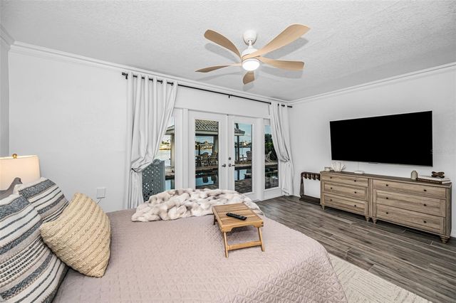 16353 REDINGTON DRIVE, Redington Beach, FL 33708