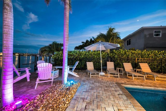 16353 REDINGTON DRIVE, Redington Beach, FL 33708