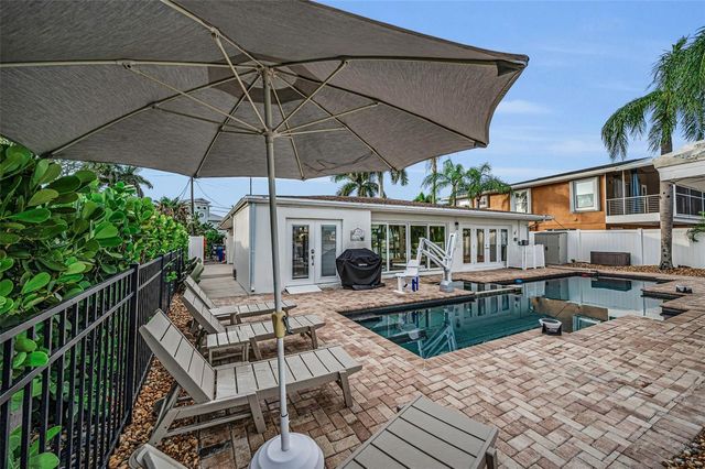 16353 REDINGTON DRIVE, Redington Beach, FL 33708
