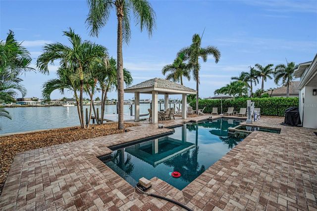 16353 REDINGTON DRIVE, Redington Beach, FL 33708