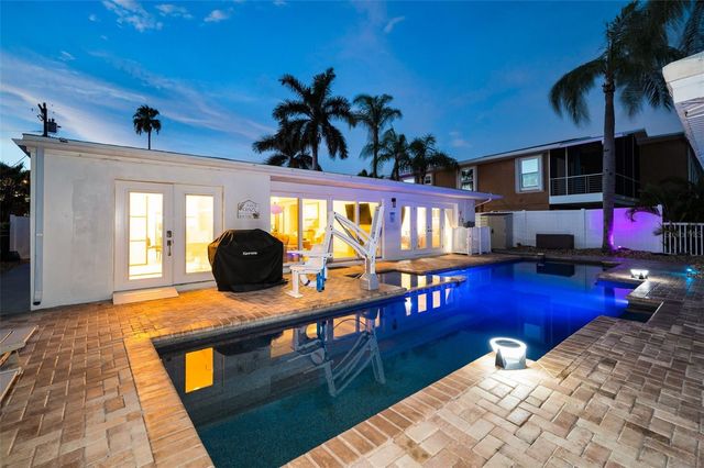 16353 REDINGTON DRIVE, Redington Beach, FL 33708