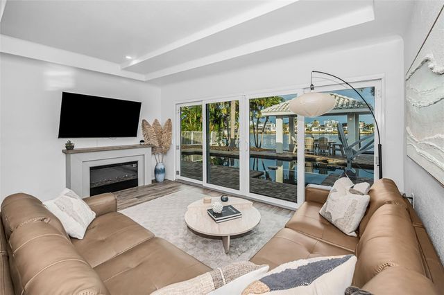 16353 REDINGTON DRIVE, Redington Beach, FL 33708
