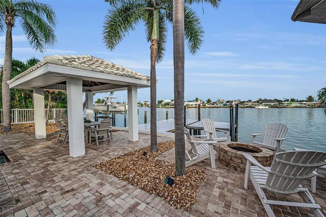 16353 REDINGTON DRIVE, Redington Beach, FL 33708