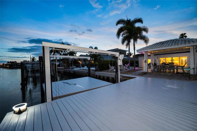 16353 REDINGTON DRIVE, Redington Beach, FL 33708