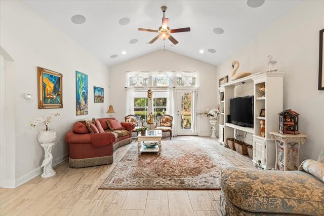 37 Amacano Ln, St Augustine, FL 32084