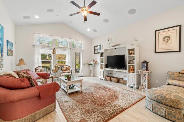 37 Amacano Ln, St Augustine, FL 32084