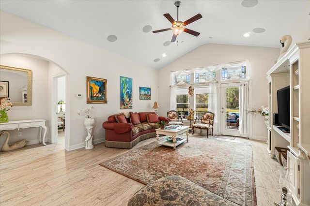 37 Amacano Ln, St Augustine, FL 32084