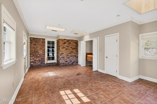 25 Bayou View Drive, Gulfport, MS 39507