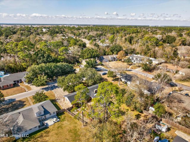 25 Bayou View Drive, Gulfport, MS 39507