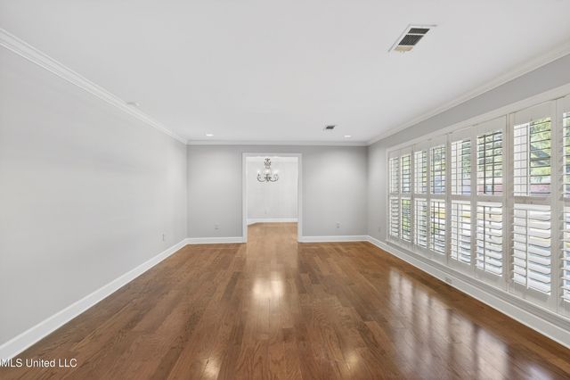 25 Bayou View Drive, Gulfport, MS 39507