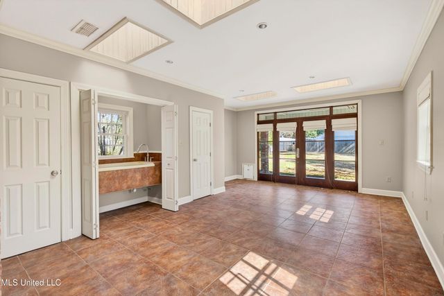 25 Bayou View Drive, Gulfport, MS 39507