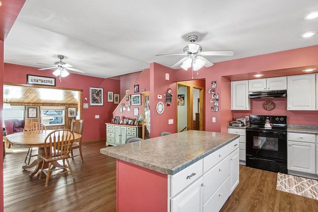 W10707 Airport Drive, Lodi, WI 53555