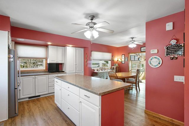 W10707 Airport Drive, Lodi, WI 53555