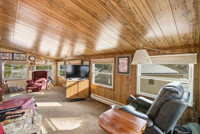 W10707 Airport Drive, Lodi, WI 53555