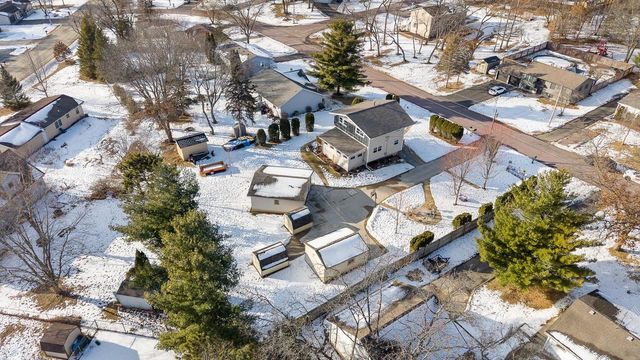 W10707 Airport Drive, Lodi, WI 53555