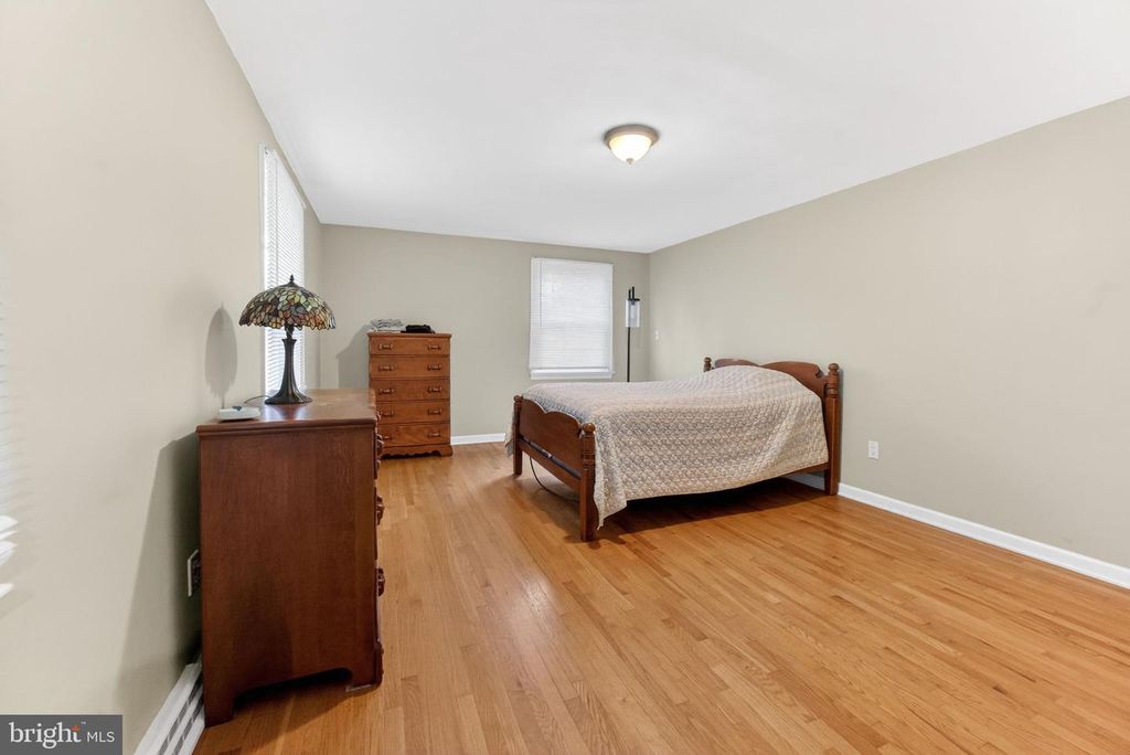 Image 23 of property listing at 3112 CENTER ST, Bethlehem, PA 18017