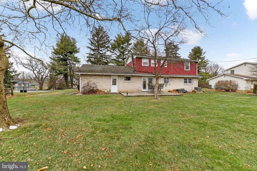 Image 49 of property listing at 3112 CENTER ST, Bethlehem, PA 18017