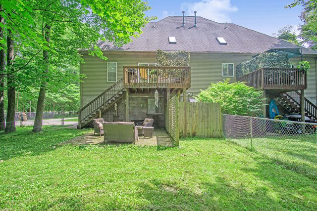 18501 148th Avenue, Spring Lake, MI 49456