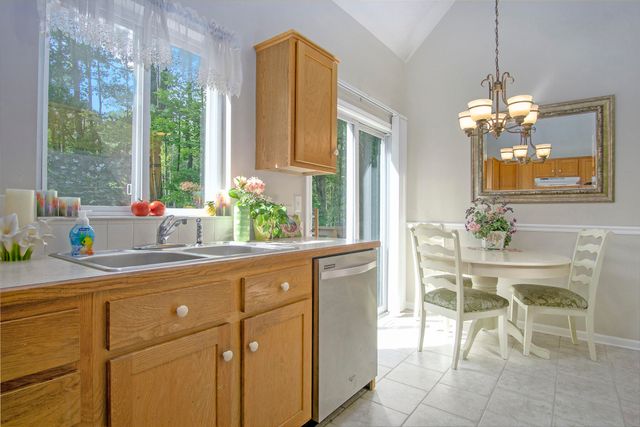 18501 148th Avenue, Spring Lake, MI 49456