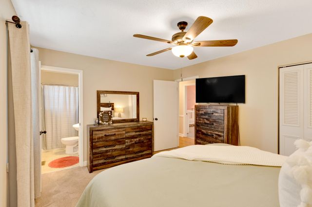 1001 Tsatanuga Road, Hixson, TN 37343