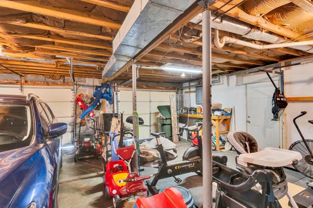 1001 Tsatanuga Road, Hixson, TN 37343