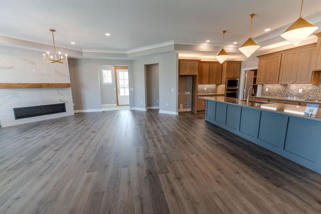 2718 W Shearwater St, Wichita, KS 67204