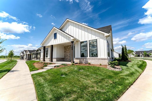 2718 W Shearwater St, Wichita, KS 67204