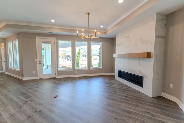 2718 W Shearwater St, Wichita, KS 67204