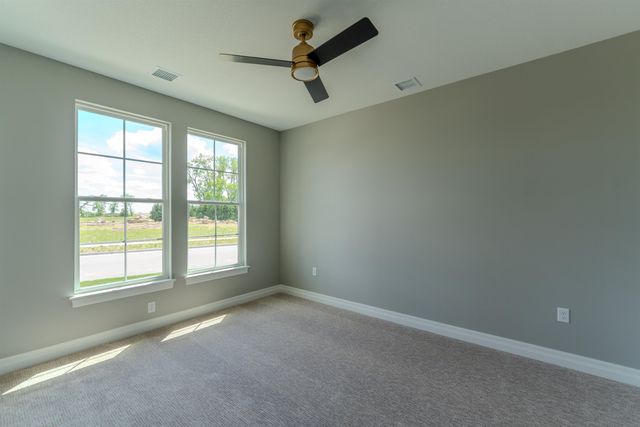 2718 W Shearwater St, Wichita, KS 67204