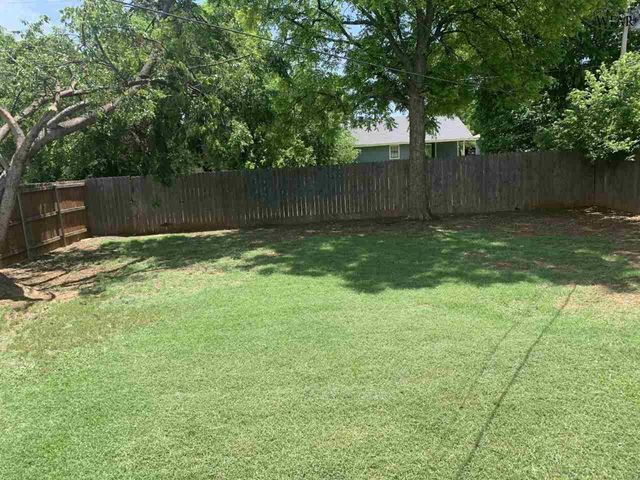 2931 MCGAHA AVENUE, Wichita Falls, TX 76308