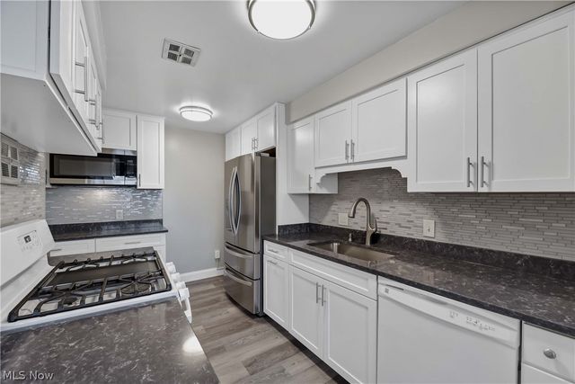 12900 Lake Avenue 626, Lakewood, OH 44107