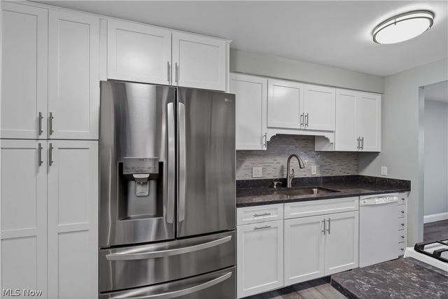 12900 Lake Avenue 626, Lakewood, OH 44107