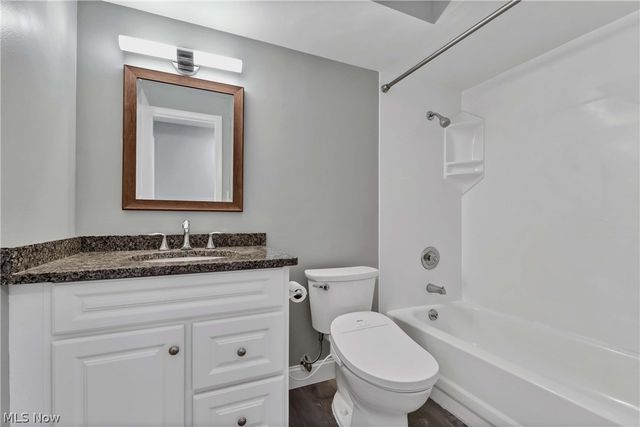 12900 Lake Avenue 626, Lakewood, OH 44107