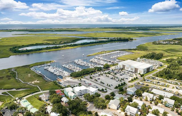 311 Champion Court SE, Southport, NC 28461