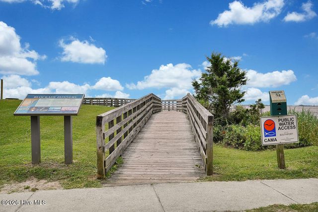311 Champion Court SE, Southport, NC 28461