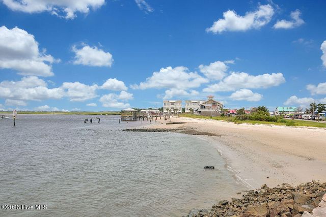 311 Champion Court SE, Southport, NC 28461