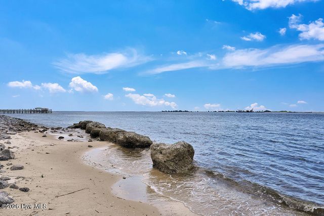 311 Champion Court SE, Southport, NC 28461
