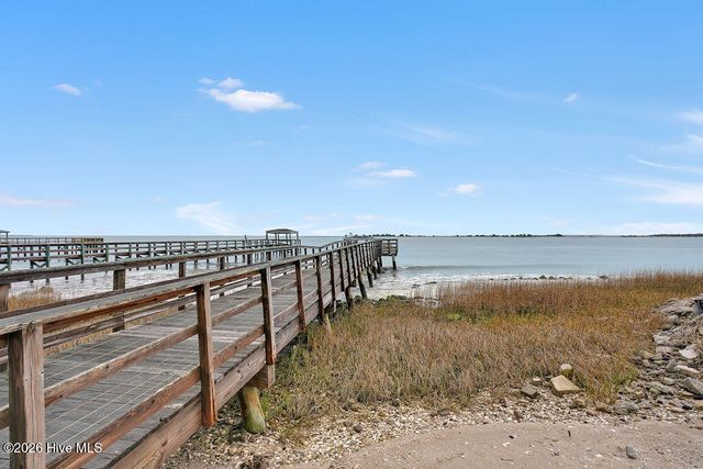 311 Champion Court SE, Southport, NC 28461