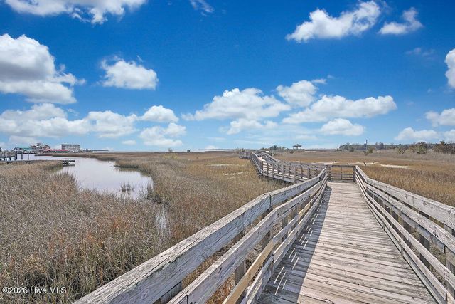 311 Champion Court SE, Southport, NC 28461
