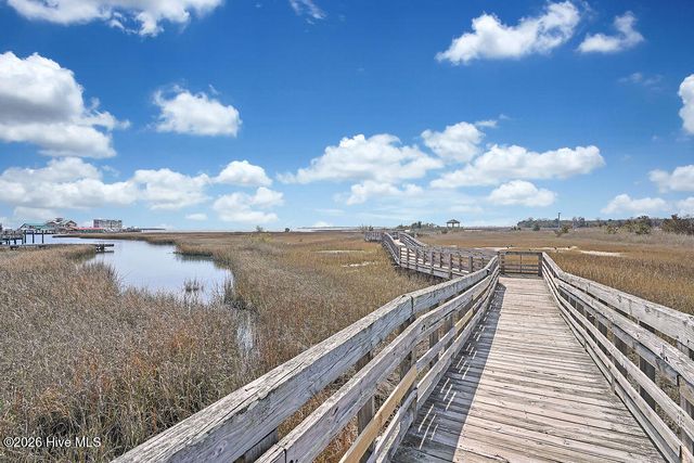 311 Champion Court SE, Southport, NC 28461