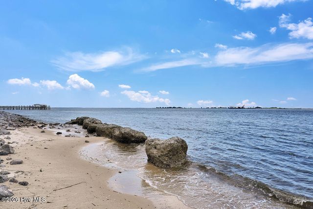 311 Champion Court SE, Southport, NC 28461
