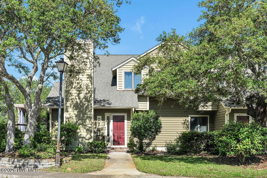 311 Champion Court SE, Southport, NC 28461
