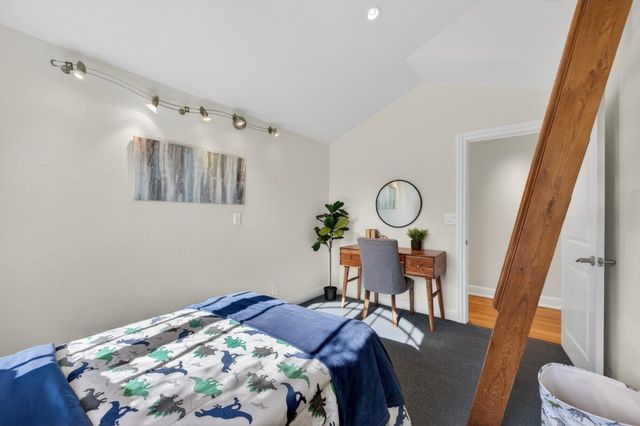 1487 Fallen Leaf Lane, Los Altos, CA 94024