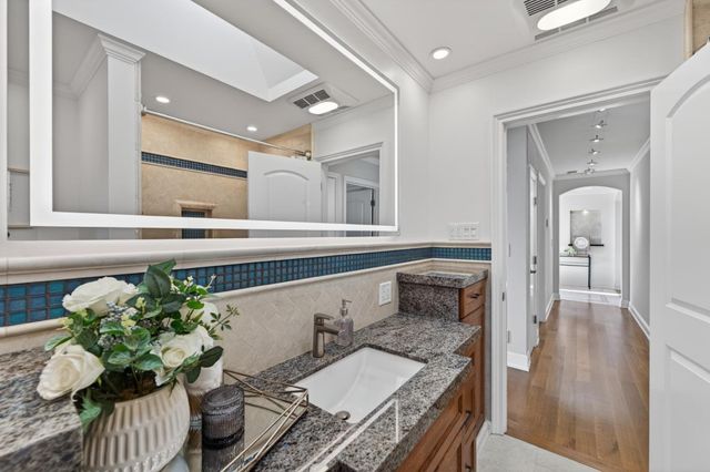 1487 Fallen Leaf Lane, Los Altos, CA 94024