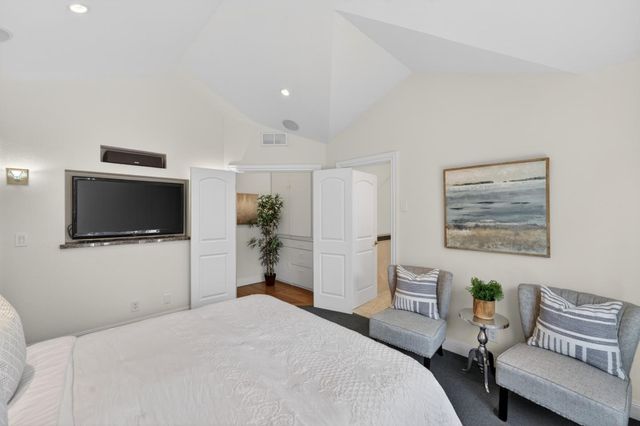 1487 Fallen Leaf Lane, Los Altos, CA 94024