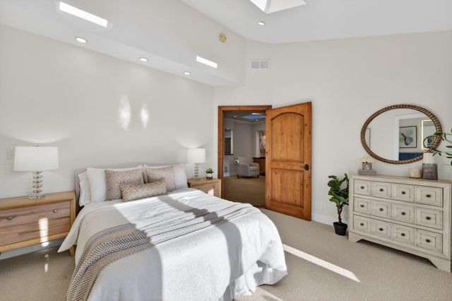 1487 Fallen Leaf Lane, Los Altos, CA 94024