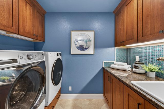 1487 Fallen Leaf Lane, Los Altos, CA 94024