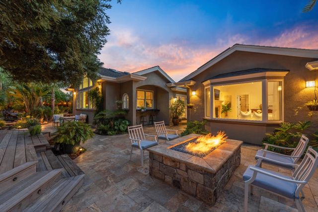 1487 Fallen Leaf Lane, Los Altos, CA 94024