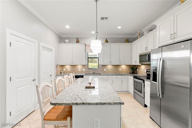 1350 Kendari TER, Naples, FL 34113