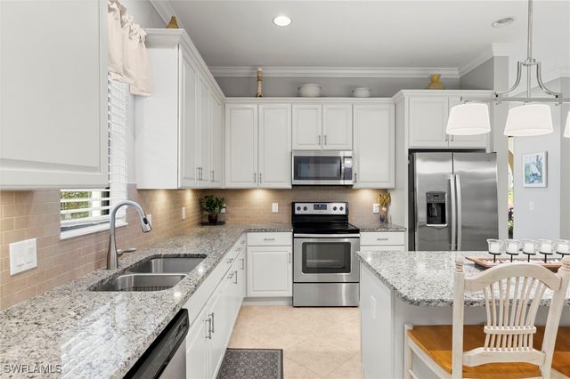 1350 Kendari TER, Naples, FL 34113